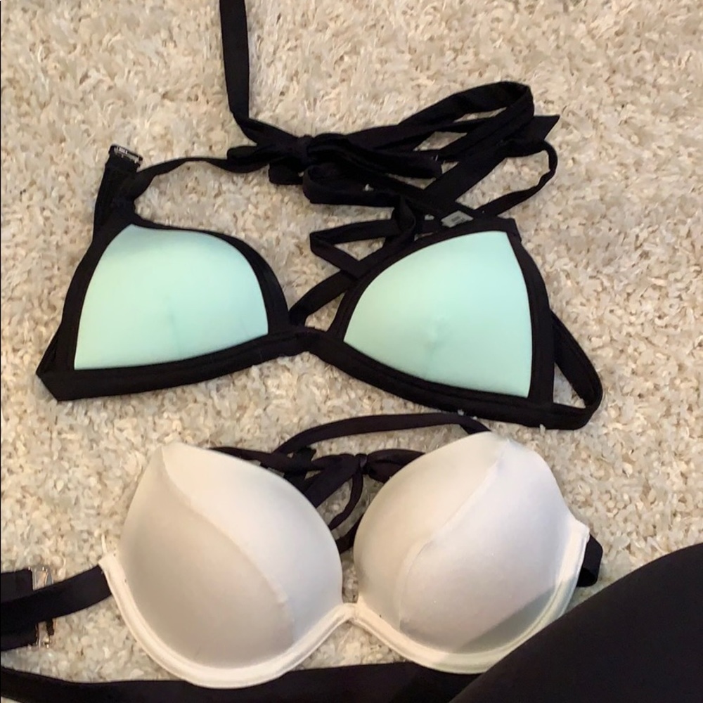 Victoria’s sexret tips 32 C and small